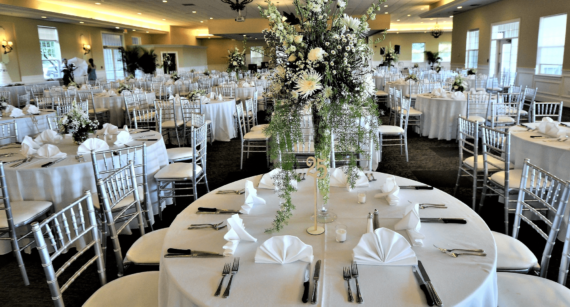 Why pay more for the best bulk table linens?