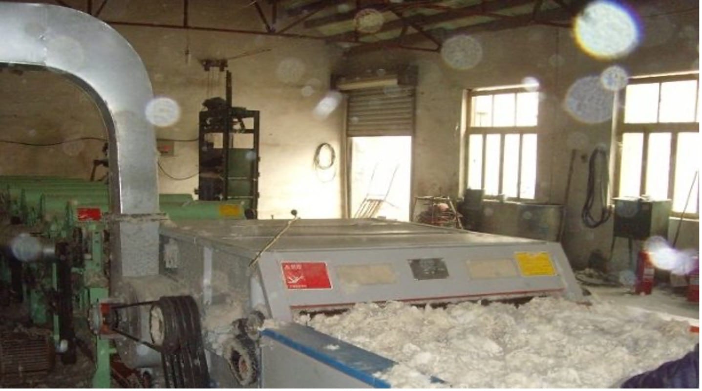 Cotton yarn waste recycling