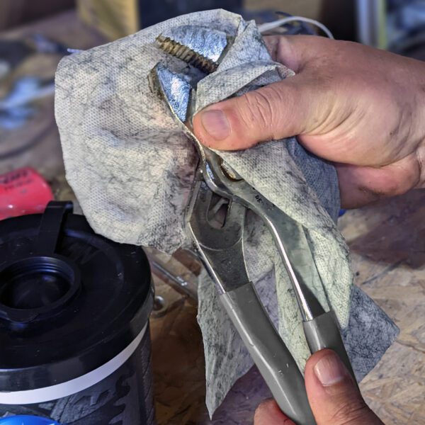 Touch Point Scrubbing Wipes