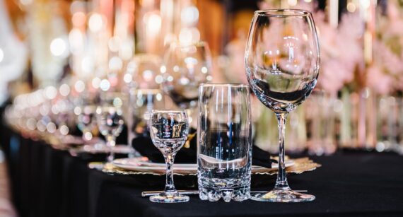 How to Choose the Right Table Linens